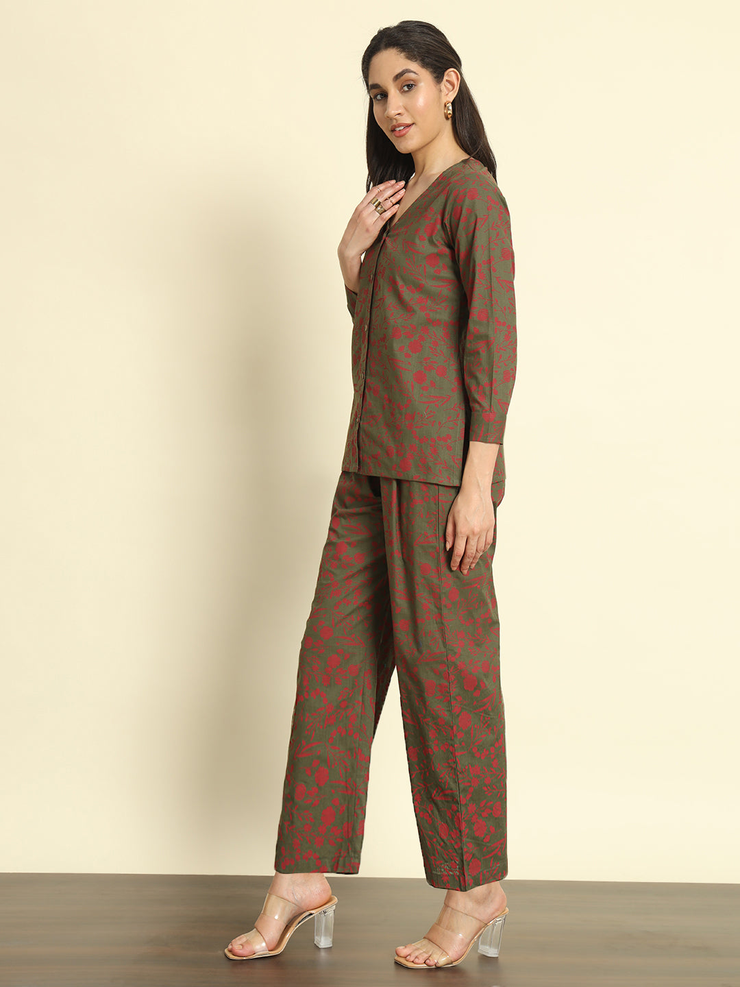 Olive V Neck Printed Co-ords