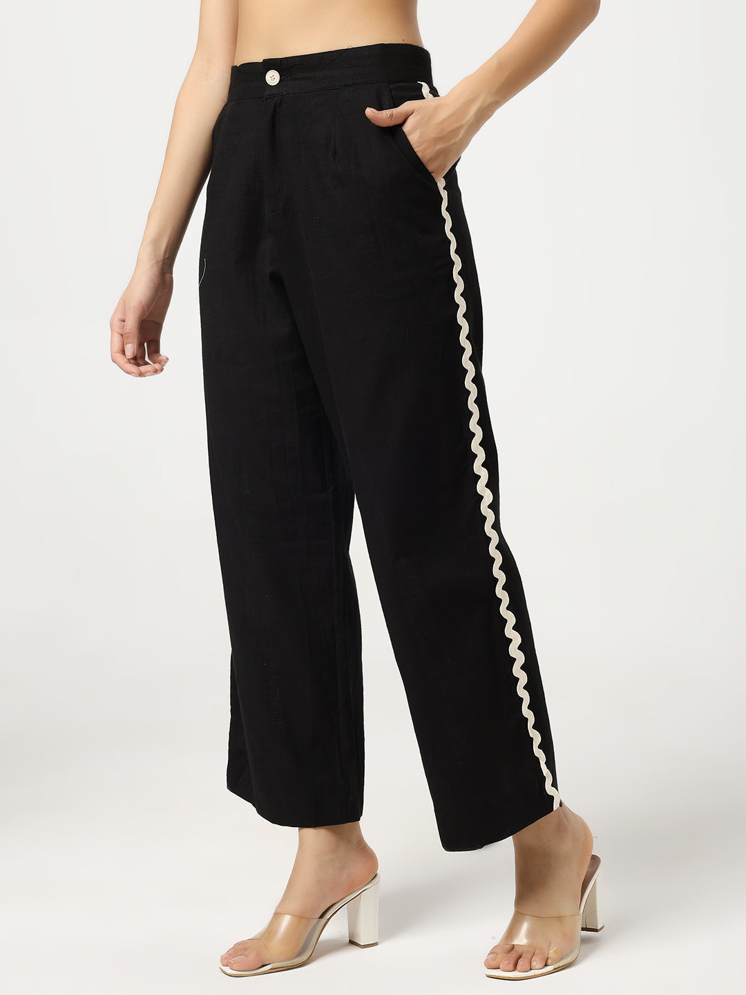 Black - Linen Blend Laced Co-Ord Set