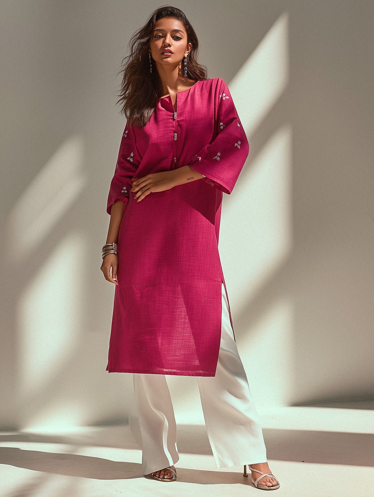GULNAZ – Pink Embroidered Kurta Set