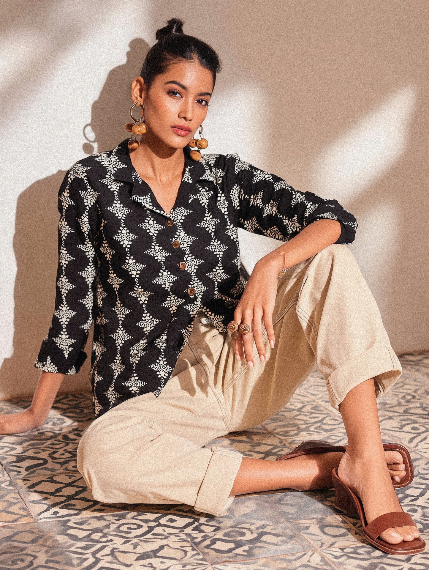 Black Tribal Print Lapel Collar Shirt