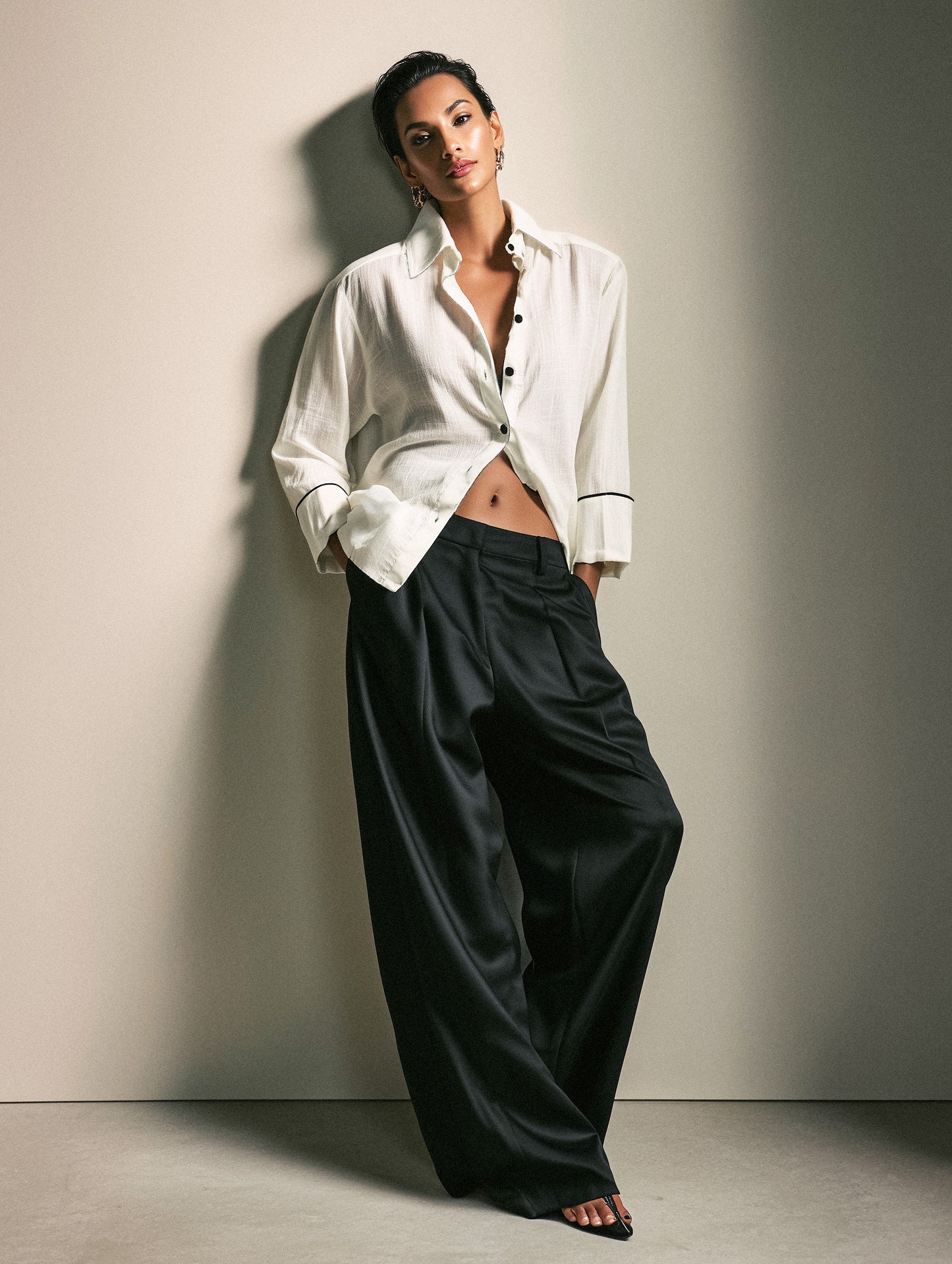 White Cotton Shirt With Black Piping.