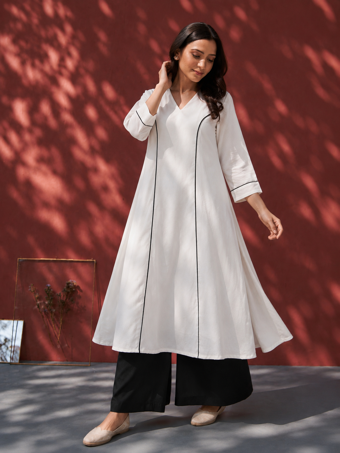 SAAF – White A Line Kurta Set