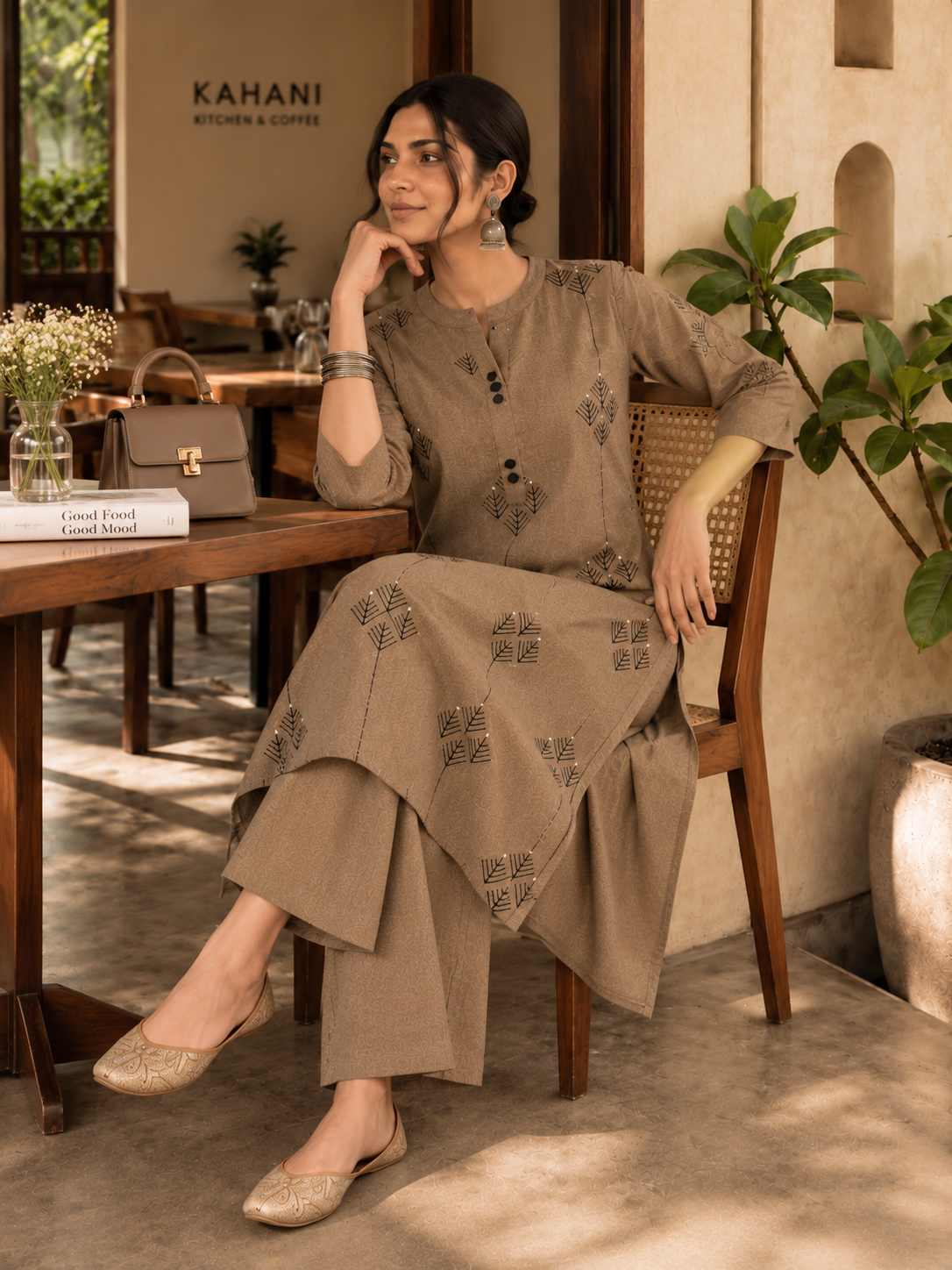 KHAAS – Chikoo Embroidered Kurta Set