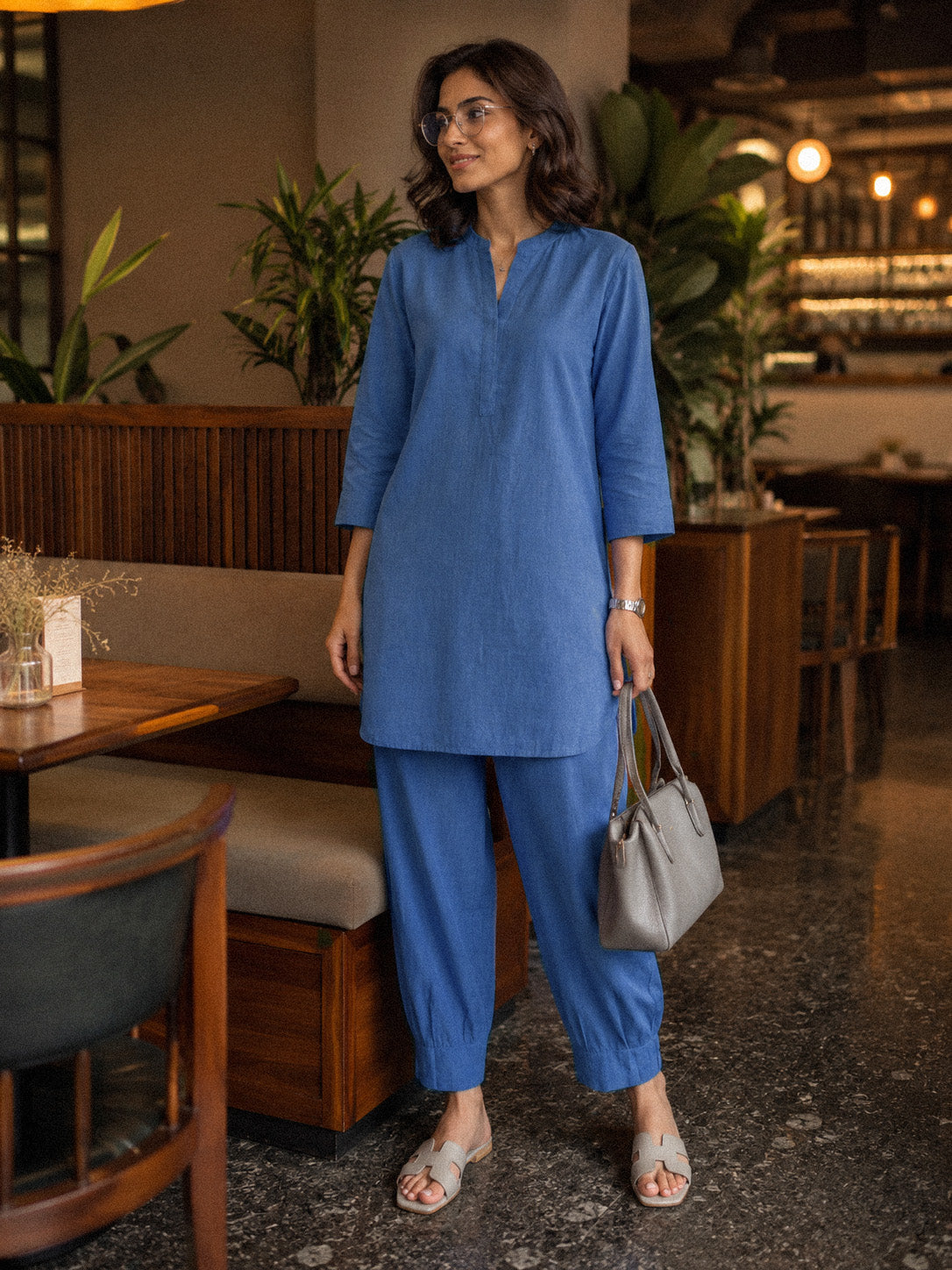 Mandarin Collar Mid-Length Kurta Set – Cobalt Blue